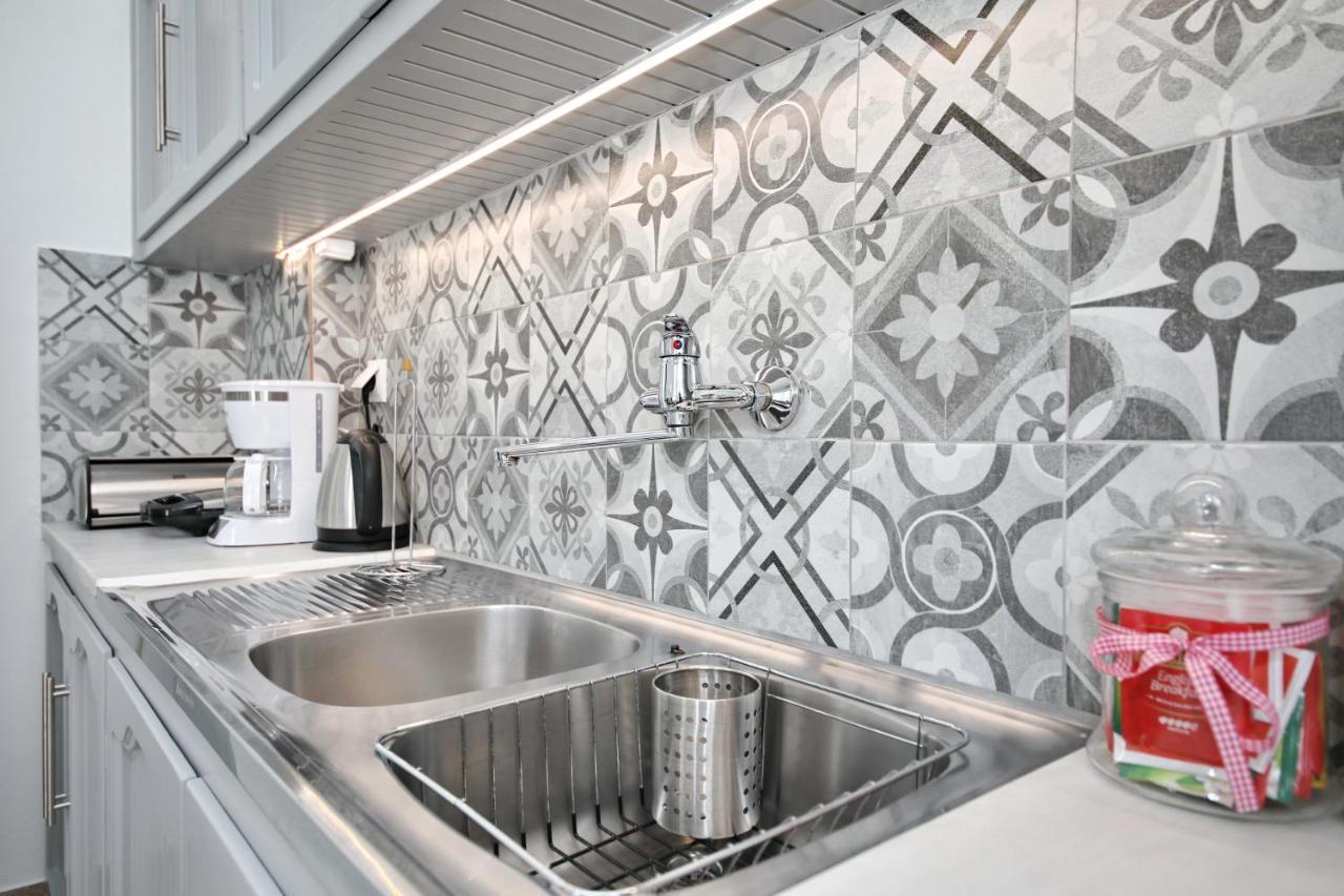 Vanilla Guesthouse Скопелос Экстерьер фото